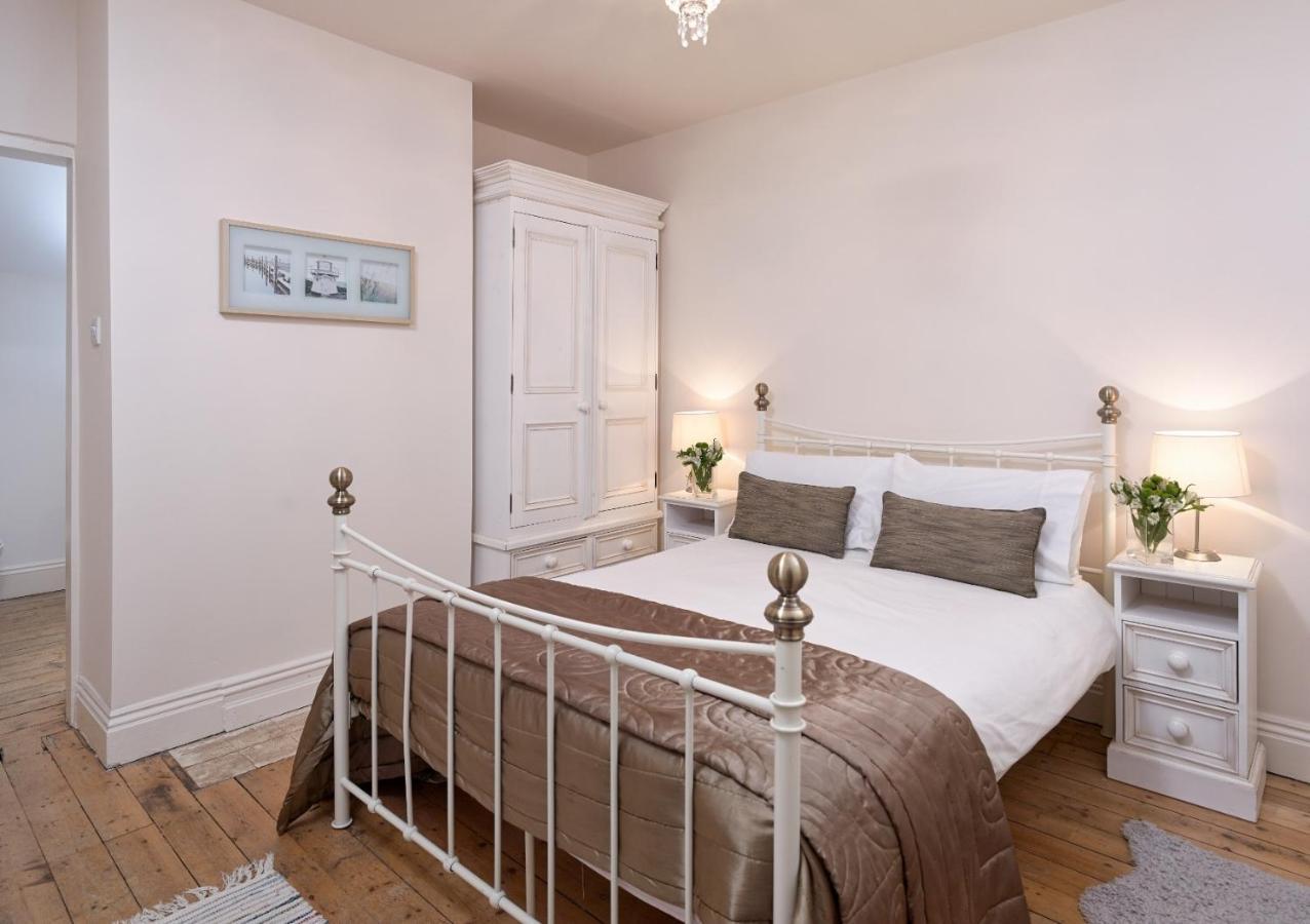 Quayside Villa Whitby Bagian luar foto